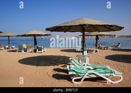 La spiaggia a Makadi Bay, Egitto Foto Stock