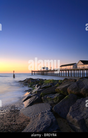 'Southwold Suffolk' Pier sunrise su un agosto mattina d'estate. Foto Stock