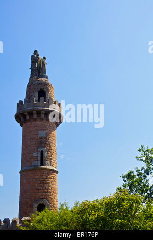 Kerroch torre affacciata sulla baia di Paimpol in Bretagna Francia Foto Stock