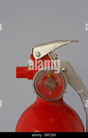 Still Life, rosso estintore Foto Stock