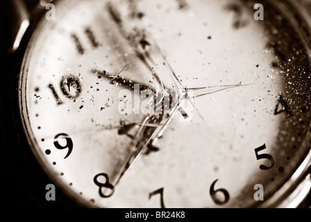 Rotto il concetto di tempo Foto Stock