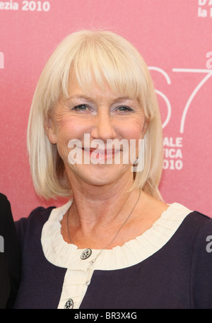 HELEN MIRREN LA TEMPESTA PHOTOCALL. 67H FESTIVAL DEL CINEMA DI VENEZIA VENEZIA ITALIA 11 Settembre 2010 Foto Stock