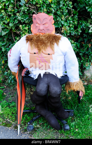 Uno Spaventapasseri al Haslingfield Spaventapasseri Festival, Cambridgeshire, England, Regno Unito Foto Stock