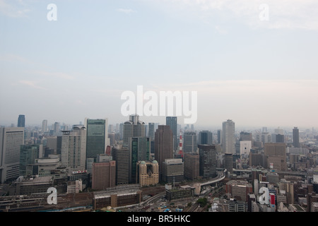 Vista da Umeda Sky Building di Osaka in Giappone. Foto Stock