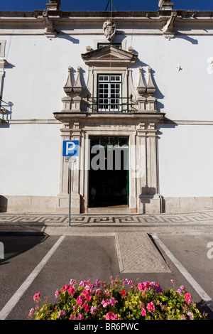 Municipio di Santarém nella ex Eugenio Silva Palace, un secolo XVII Manor-House ("solare" in portoghese). Il Portogallo. Foto Stock