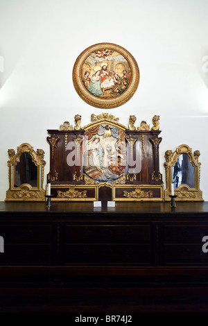 Sacrestia della chiesa della Misericordia nella città di Santarém, Portogallo. Xvi secolo architettura tardo rinascimentale. Foto Stock