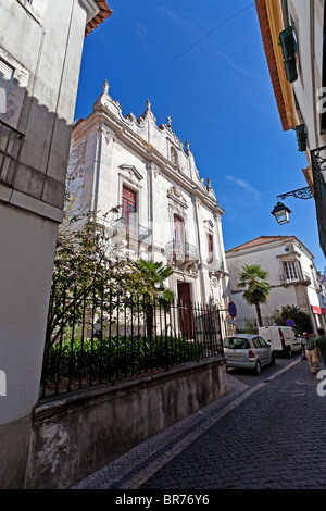 Chiesa della Misericordia nella città di Santarém, Portogallo. Xvi secolo architettura tardo rinascimentale con una facciata in stile barocco. Foto Stock