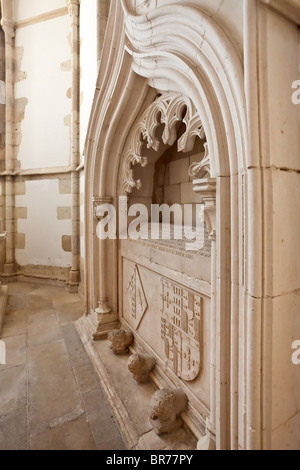 Santo Agostinho da Graça chiesa nella città di Santarém, Portogallo. 14th/XV secolo/mendicanti gotico fiammeggiante architettura. Foto Stock