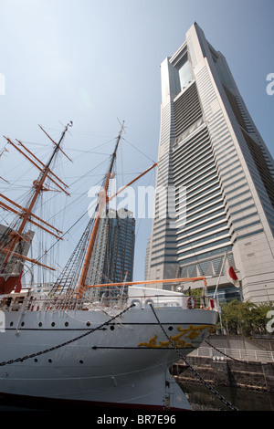 Landmark Tower, in Minato Mirai distretto, a Yokohama, Giappone. Foto Stock