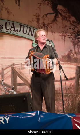 In Louisiana, Eunice, Liberty teatro, musica live radio broadcast Rendez Vous des Cajuns, Jesse Lege sulla fisarmonica cajun Foto Stock