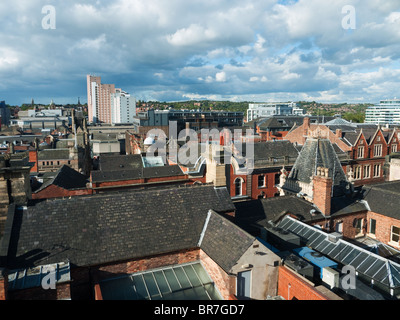 Una vista sui tetti di Nottingham City Centre, preso dal quinto piano dell'hotel Ibis. Foto Stock