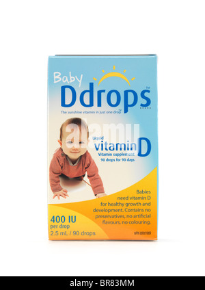 Liquido vitamina naturale D scende Ddrops per neonati isolati su sfondo bianco Foto Stock