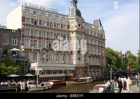 Hotel su CanalAmsterdam, Holland, Paesi Bassi Foto Stock