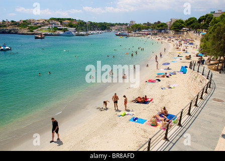 La spiaggia di Porto Cristo Mallorca. Foto Stock