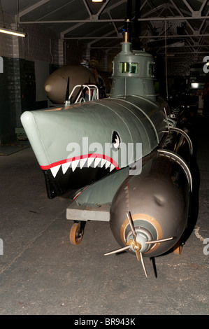 Biber 105 tedesco mini sommergibile, Royal Navy Submarine Museum, Gosport, Portsmouth, Regno Unito Foto Stock