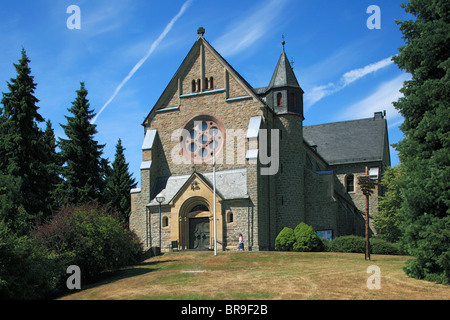 Liebfrauen Pfarrkirche in Hennef-Warth, Hennef (Sieg), Siegtal, Naturpark Bergisches Land, Westerwald, Renania settentrionale-Vestfalia Foto Stock