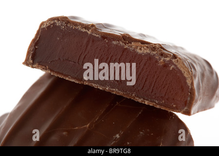 Sezione trasversale del cioccolato coperto turkish delight chocolate bar Foto Stock