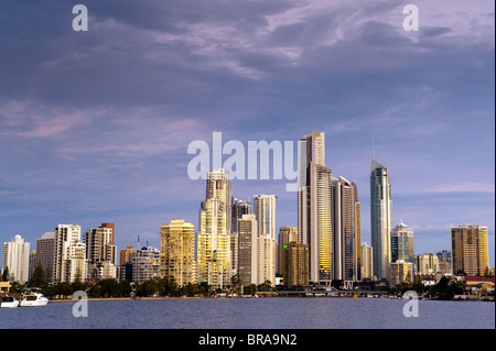 Torri di Surfers Paradise, Gold Coast, Queensland, Australia Pacific Foto Stock