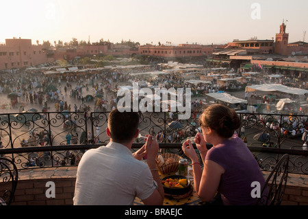 Djemaa el Fna a Marrakech, Marocco, Africa Settentrionale, Africa Foto Stock