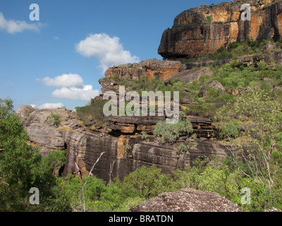 Affioramenti di roccia a Nourlangie (Burrunggui) nel Parco Nazionale Kakadu, Territorio del Nord, l'Australia. Foto Stock