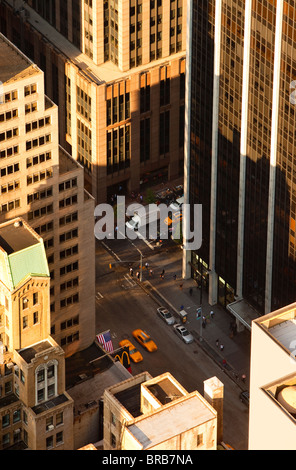 La mattina presto vista degli edifici di Manhattan dal 'Top del Rock in New York City USA Foto Stock