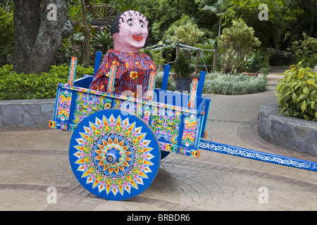 Masquerade costume sul Ox-cart giorno del festival a San Jose, Costa Rica, America Centrale Foto Stock