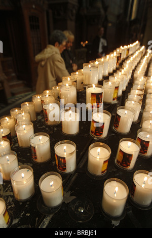 Light festival e la festa dell'Immacolata Concezione, Fourviere Basilica, Lione, Rhone, Francia Foto Stock