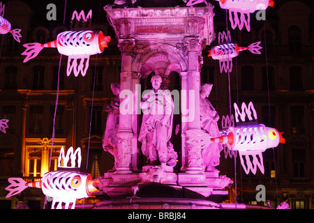 Festival della luce, Place des Giacobini, Lione, Rhone, Francia Foto Stock