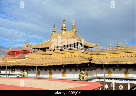 Chiusura del tetto, Jokhang Tempio. Lhasa, in Tibet. Foto Stock