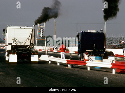 I carrelli drag racing Foto Stock