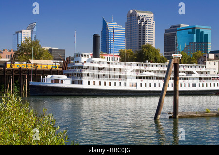 Delta King Battello a Vapore nella Città Vecchia a Sacramento, California, Stati Uniti d'America Foto Stock