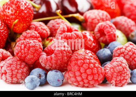 Diversi tipi di frutti di bosco Foto Stock