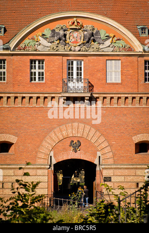 Ingresso alla cittadella di Spandau, una delle meglio conservate fortezze rinascimentali in Germania costruito nel XVI secolo in 1 Foto Stock