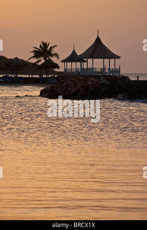 Tramonto a Runaway Bay Giamaica Foto Stock