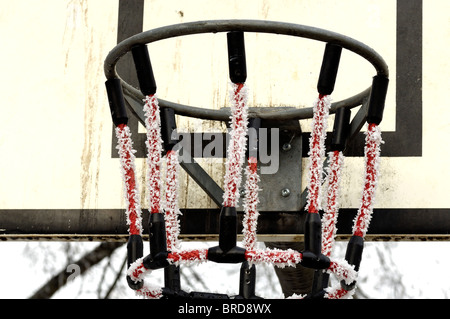 Congelati Basketball hoop Foto Stock