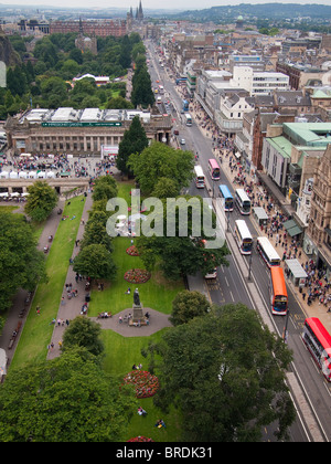 Edimburgo dalla sommità del monumento di Scott Foto Stock