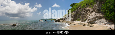 Sponde rocciose e scogliere, Spiaggia di Vieques, Puerto Rico Foto Stock