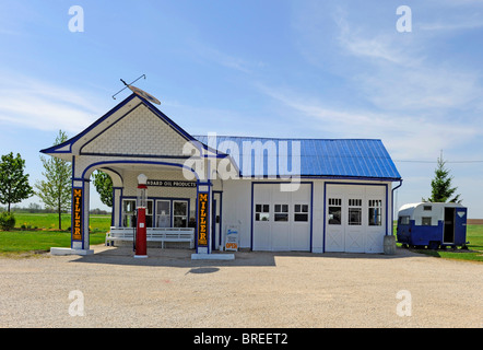 Stazione di gas cimeli lungo la Route 66 vicino ODell Illinois Foto Stock