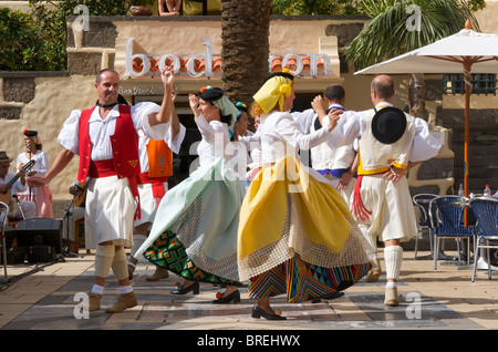 Tradizionale festival di danza a Las Palmas di Gran Canaria Isole Canarie Spagna Foto Stock