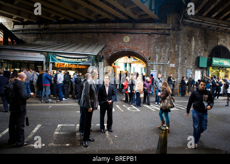 London street scene, Borough Market, London, Regno Unito Foto Stock