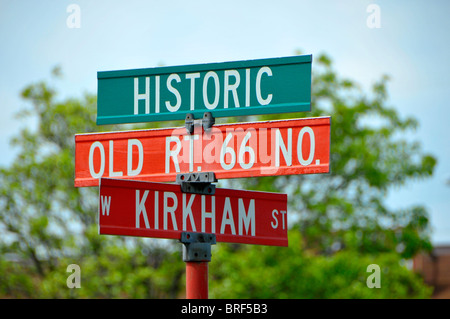 Segnaletica stradale lungo la Route 66 Litchfield Illinois Foto Stock