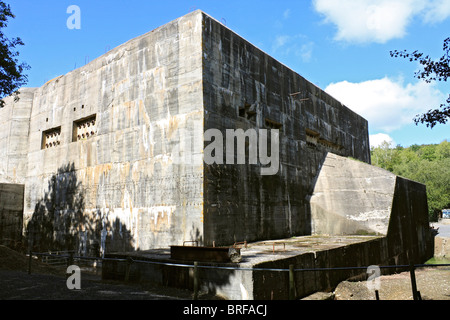Il Blockhaus a Eperlecques, un gigante di calcestruzzo bunker, è la V2 lancio del sito situato in la Foret d'Eperlecques Nord Francia. Foto Stock