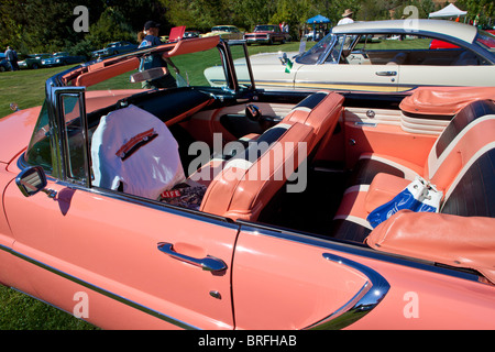 Un 1957 Lincoln Premiere convertibili su 2010 Ironstone Concours d'ELEGANZA Foto Stock