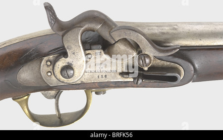 Una pistola Hussar modello 1849, cilindro rotondo con foro liscio di calibro 18 mm, inscritto sul lato sinistro con '156' e una corona su 'STT'. Serratura piatta a percussione con protezione per capezzoli con l'iscrizione del costruttore, "Pistor in Schmalkalden", così come "STT" e il numero "156". Noce con mobili in ottone. Tappo di presa stampato con numeri corrispondenti. Le poche pistole furono fornite all'epoca dal fabbro del 1° reggimento Hussar, Stöckenius. Cfr Vollmer,Deutsche Militär-Handfeuerwaffen',vol. 9,posizione 114. Storico,storico,XIX secolo,Assia,diritti-aggiuntivi-clearences-non disponibile Foto Stock