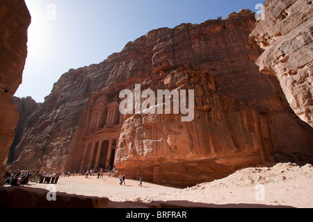 Le antiche rocce scolpite città Petra, Giordania. Foto Stock