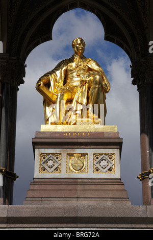 Close-up di Albert Memorial in giardini di Kensington, London, Regno Unito Foto Stock