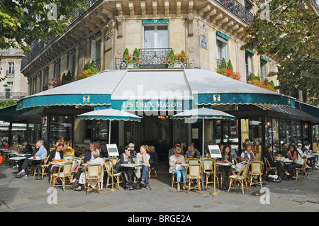 Parigi Settembre 2010 Les Deux Magots bar brasserie restaurant cafe San Michel Foto Stock
