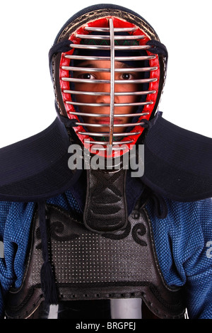 Giovane uomo nel Kendo (scherma giapponese) uniforme. Foto Stock