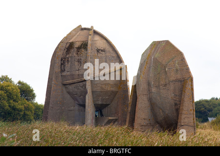 Suono di calcestruzzo specchi, Greatstone vicino a Dungeness, Kent, Regno Unito Foto Stock