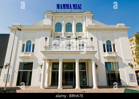 Il Teatro Nazionale, il Teatro Nazionale, Milano, Italia Foto Stock